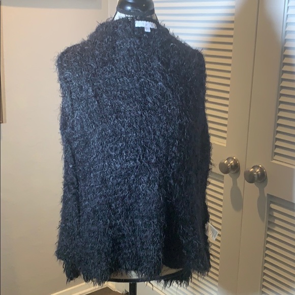 EUC fuzzy open cardigan - Picture 5 of 5